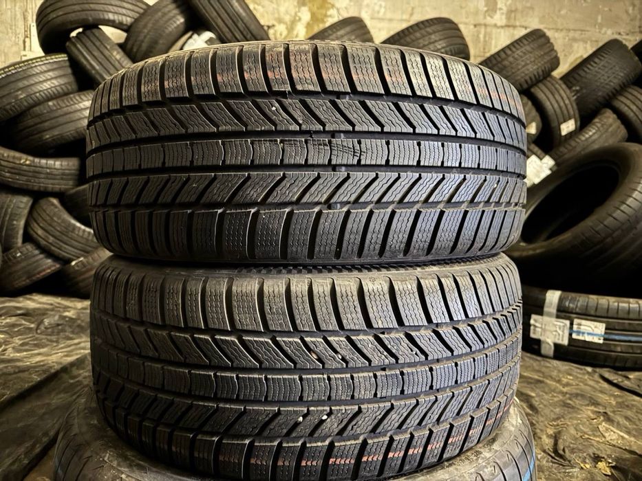 Зимові шини 245 40 R19 Continental 2023рік