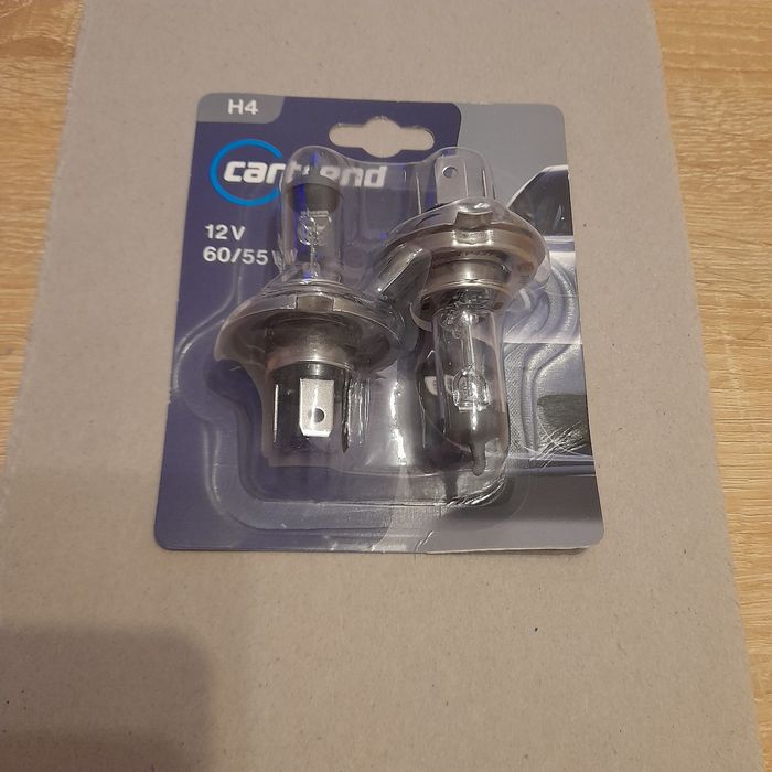 Żarówki H4 halogenowe-Cartrend