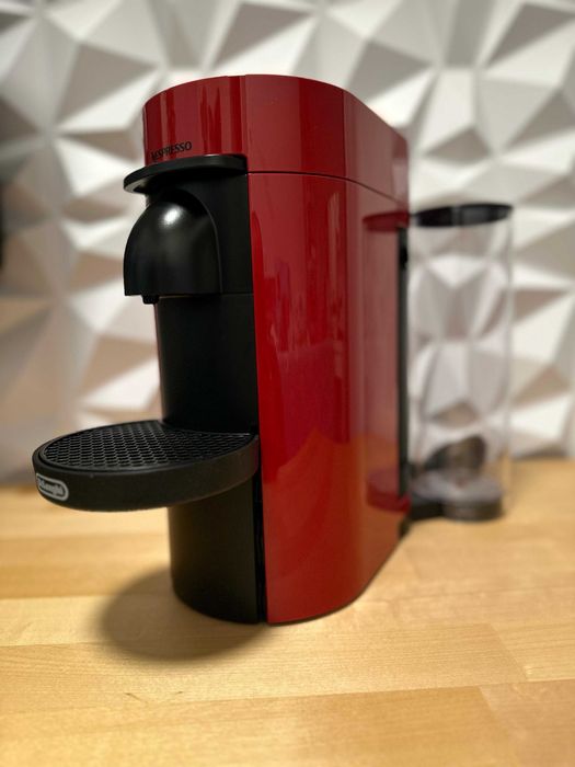 Maquina Cafe Nespresso Vertuo Plus