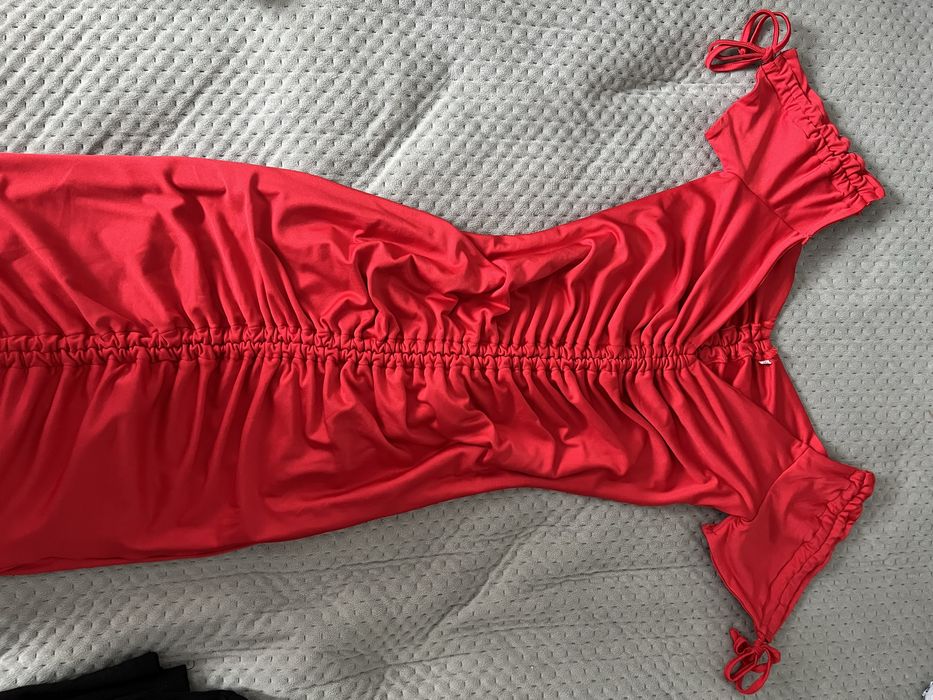 сукня   жіноча червона