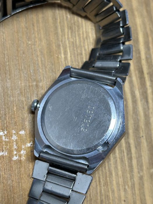 Zegarek SLAVA hexagonalny