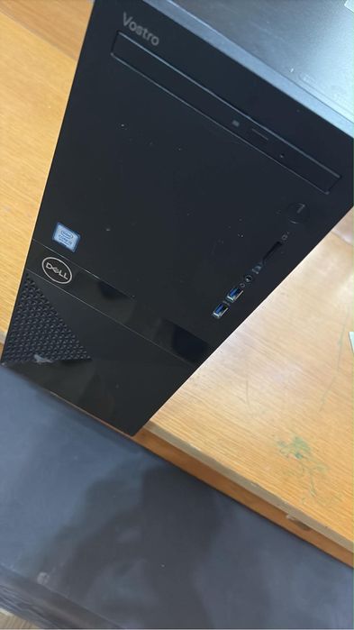 Komputer dell intel i5 9 gen