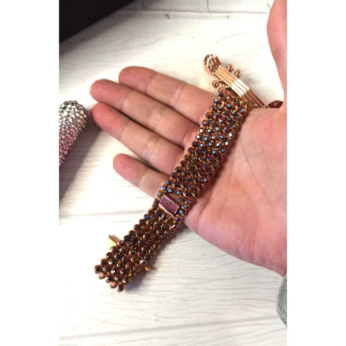 Эксклюзивный браслет для часов  в стразах, подарок. Пишите.