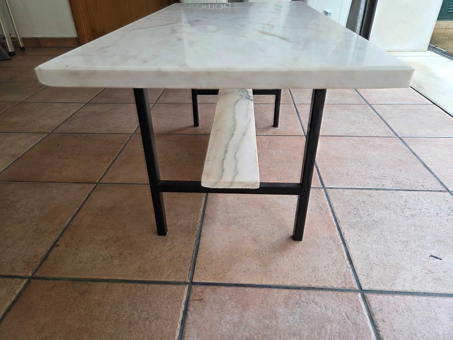 Antiguidade - Mesa de Apoio (Mármore 35Kg)