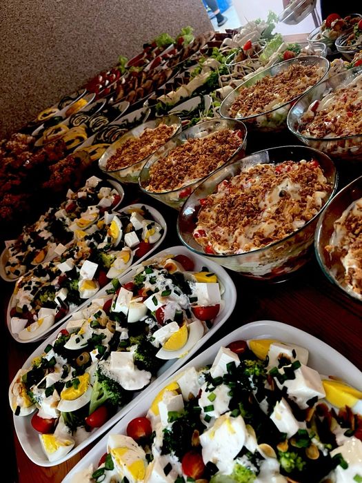 Catering, kucharka na przyjęcia z obsługą