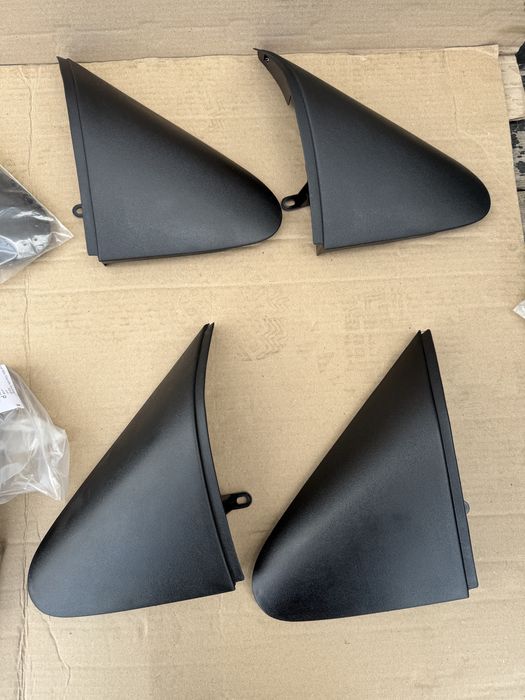 Уголок дзеркала новий на Mercedes-Benz VITO W638