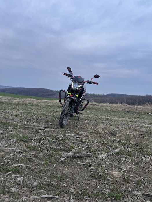 !СРОЧНО! Мотоцикл mustang MT250