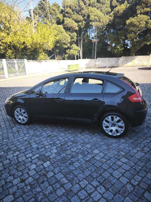 Citroen C4 1.6 HDi 2007 110 cv