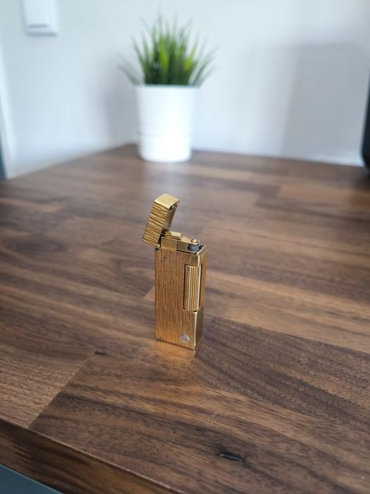 Isqueiro Dunhill Rollagas Vintage – Banhado a Ouro (Swiss Made)