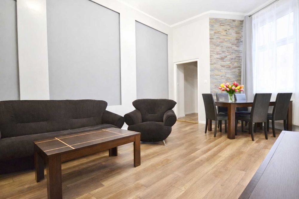 Duże wygodne mieszkanie z widokiem na Wawel