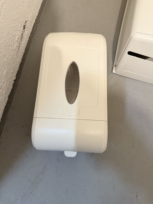 Dispensador toalhetes/ papel higiénico/ sabão mãos