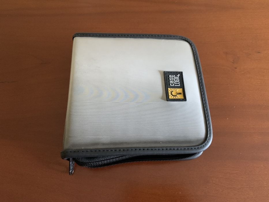 Bolsa para cds completamente nova