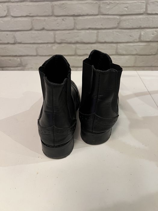 Jesienne botki skórzane