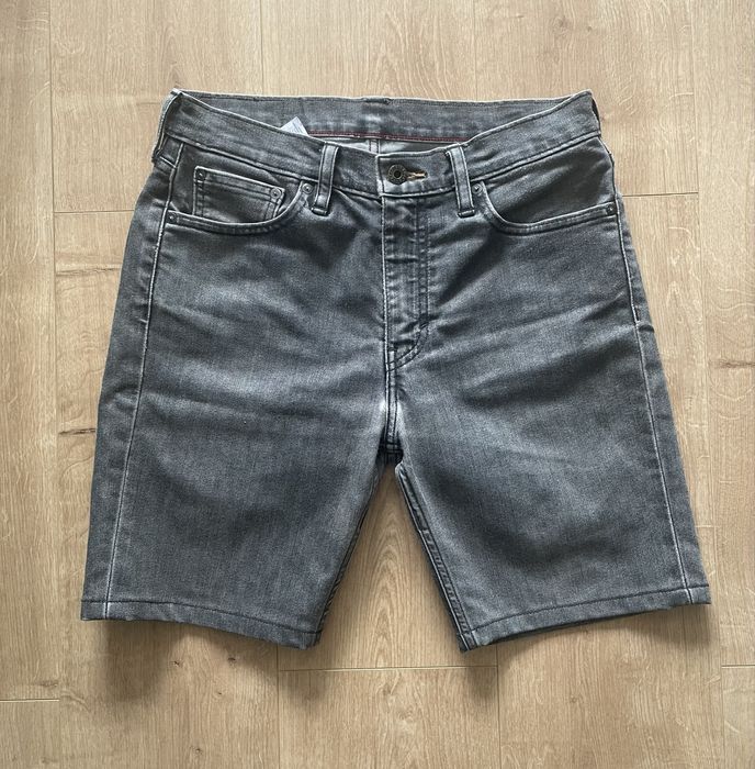 Short Levi’s W30 L32