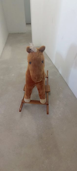 Cavalo de madeira