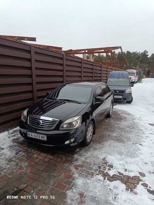 Продам geely sl 2012рік під ремонт