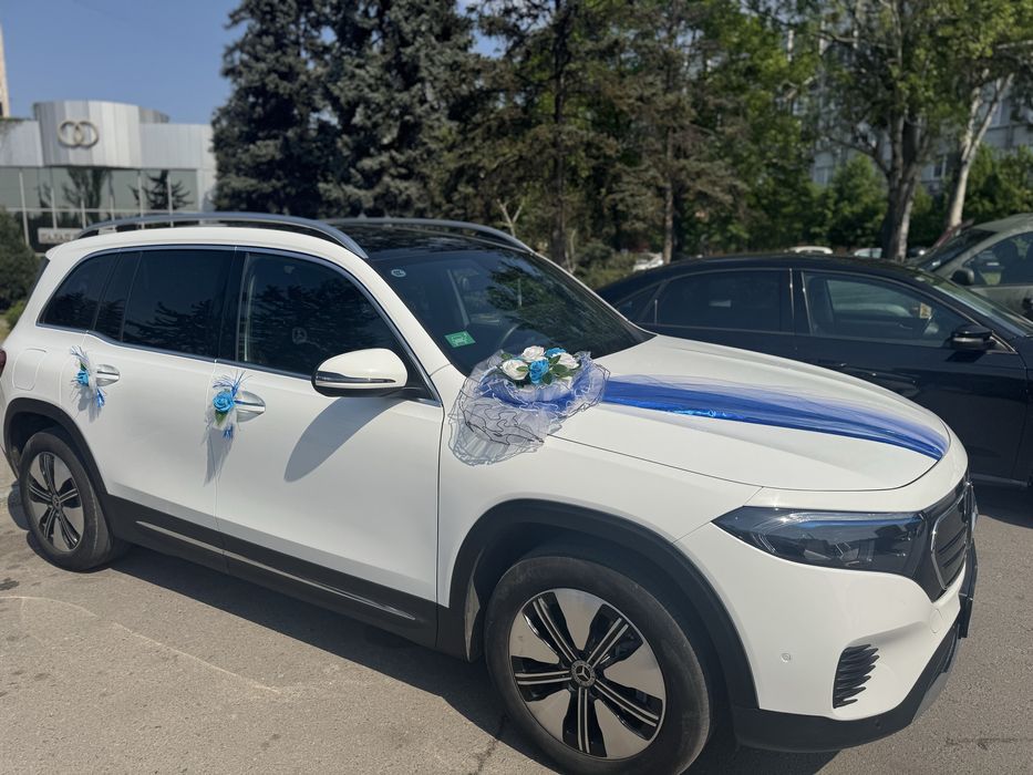 Свадебный кортеж, аренда авто с водителем.