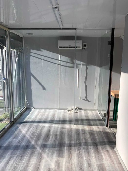 ОРенда капітальний кіоск 18 кв.м. , ремонт, Ужвій 1, без%