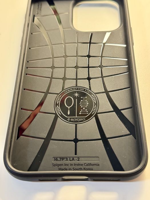 Чохол Spigen для Apple iPhone 15 Pro Max Black