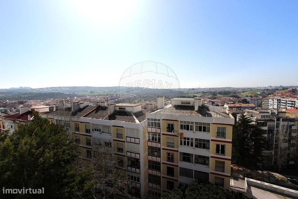 Apartamento T4 para venda — Massamá E Monte Abraão, Lisboa