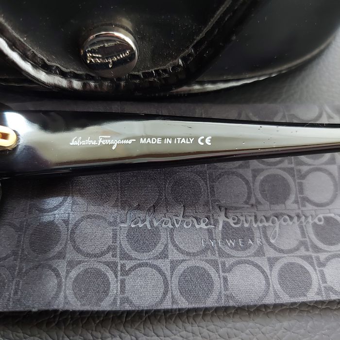 Óculo de Sol Salvatore Ferragamo Mod 2063