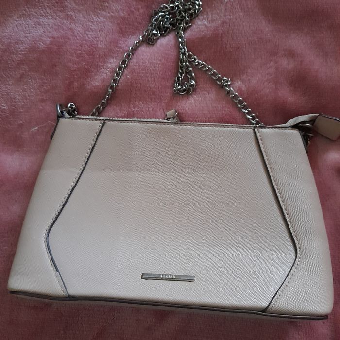 Bolsas da Parfois usadas como novas