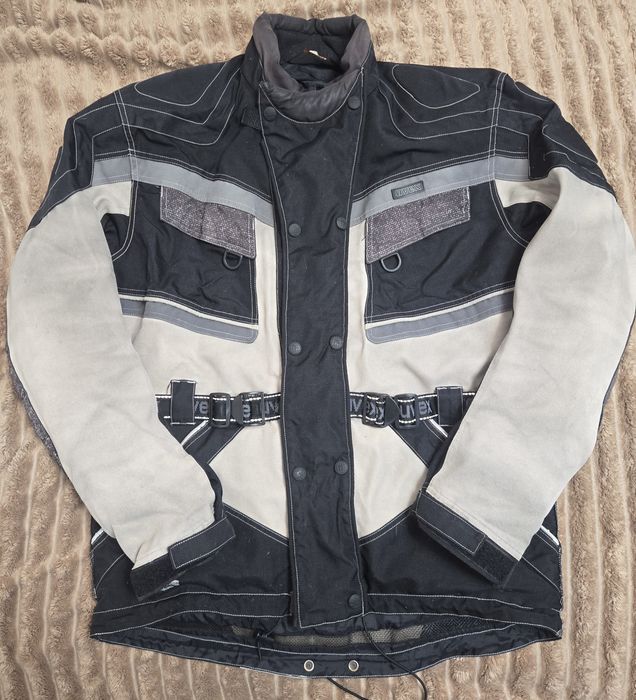Мотокуртка защита спина руки