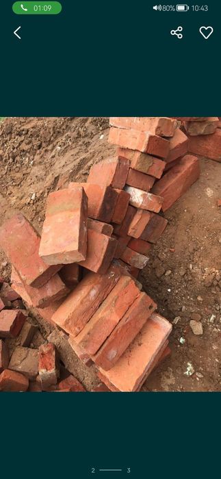 Stara cegla pruska rozbiurkowa z rozbiurki z domu mieszkalnego z 1880r