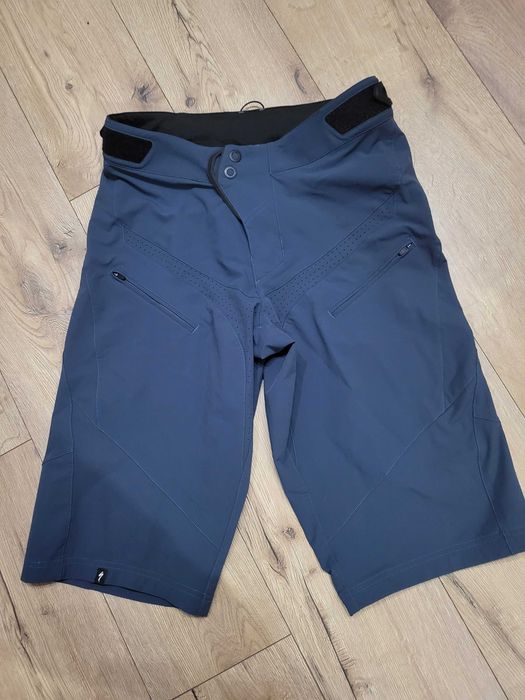 Spodenki Specialized demo pro shorts rozm 32