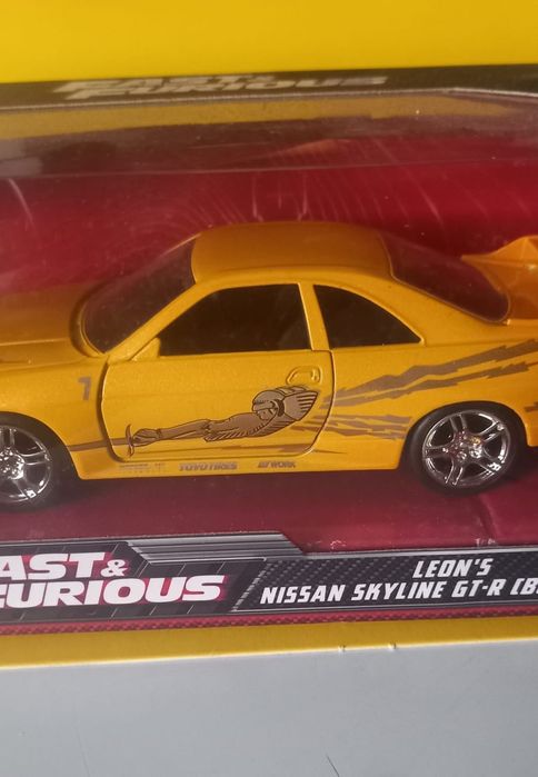 Leon's Nissan skyline GT-R fast & furious jada 1:32