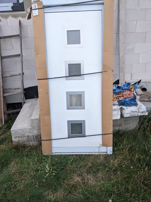 Drzwi zewnętrzne aluminiowe 98x 200 cm L
