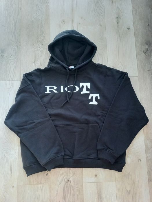 Bluza RIOTT Classic Black.