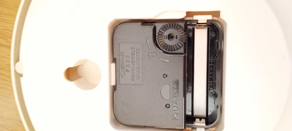 zegar ścienny Adler biały 20cm