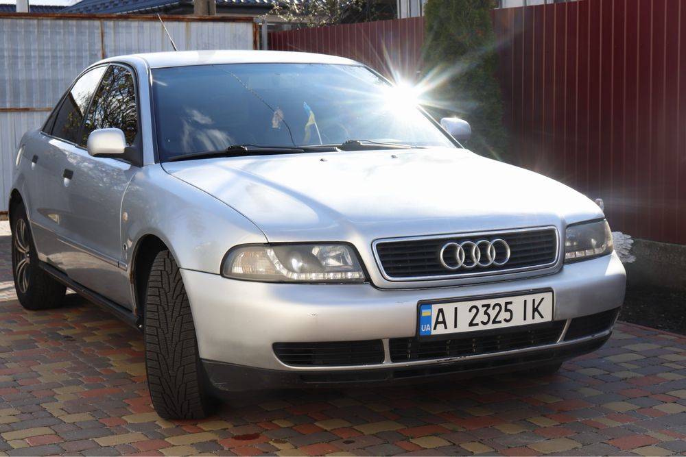 Audi a4  b5 1996 1.8