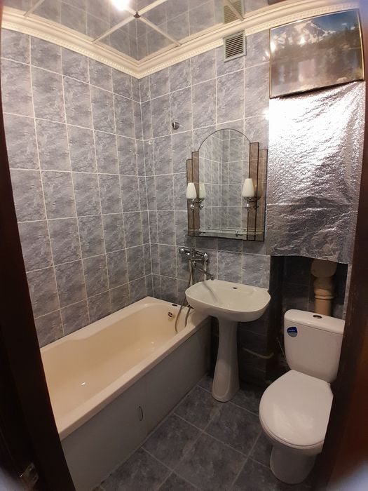 Продам однокімнатну квартиру. Терміново.