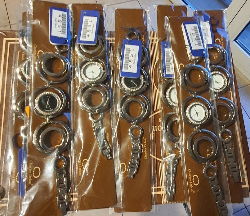 Pudełko zegarków Charles Delon 7 szt. NOWE