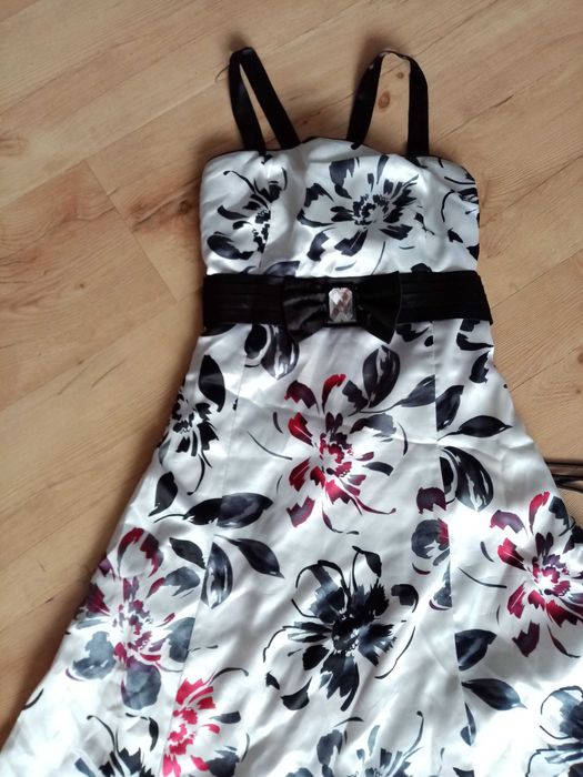 Sukienka wizytowa 36