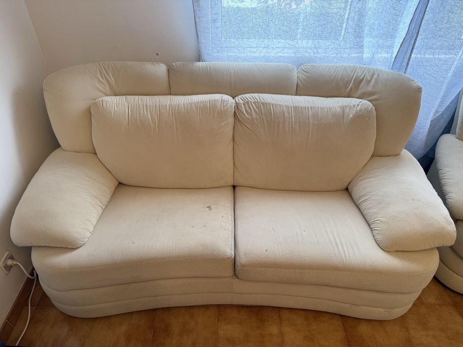 Sofá 2 Lugares Muito Confortável
