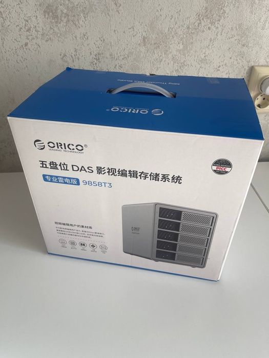 Orico 9858T3 5-слотовий дисковий масив 2,5''/3,5'' SATA HDD/SSD корпус