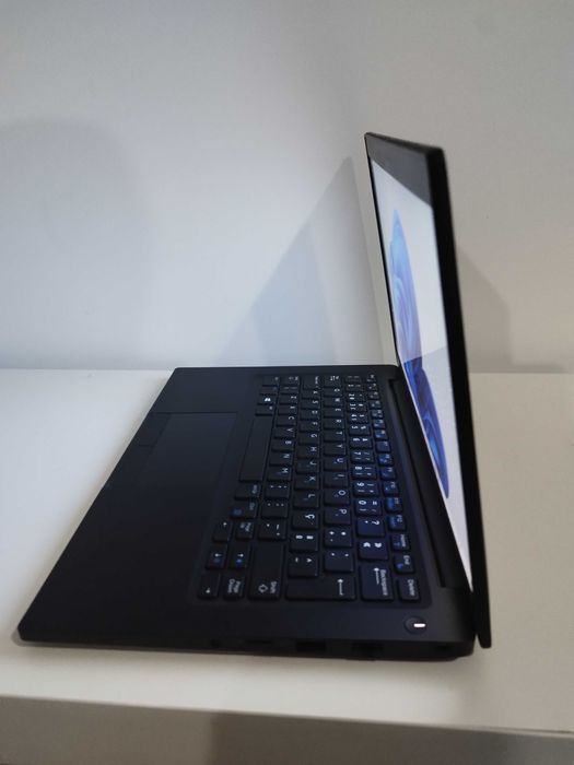Dell Latitude  - Full HD  - Intel i5 - RAM 8GB - Compacto e Rápido
