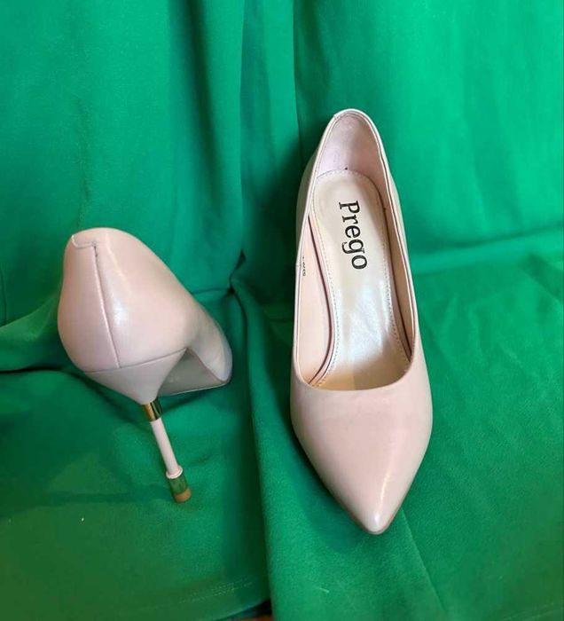 Туфлі човники  жіночі