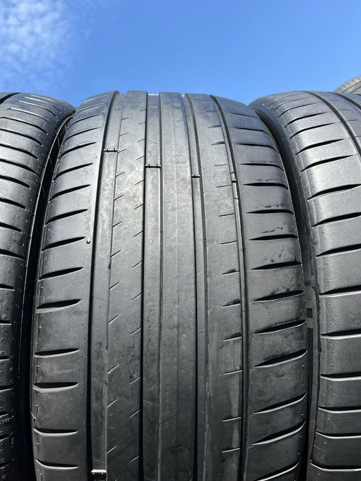 255 45 R19 (пари) Michelin PilotSport4 Continental ContiSportContact5 SUV