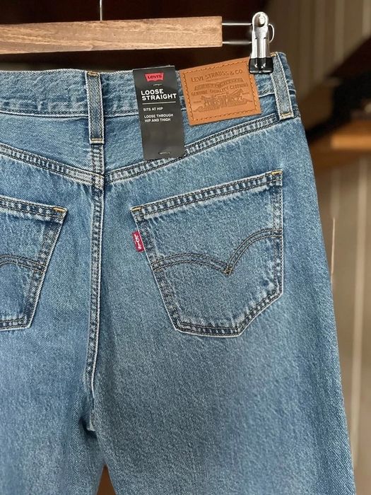 Piekne jeansy Levis Loose Straight unikatowy model w25 l30