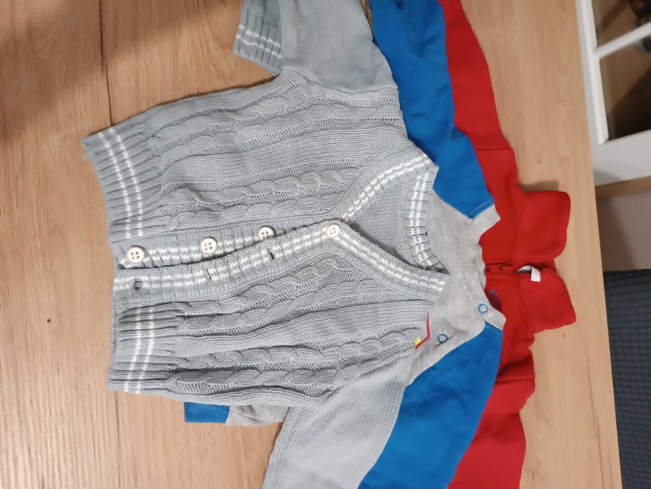 Swetry bluzy niemowlęce