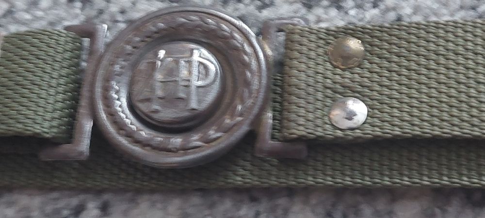 Oryginalne paski ZHP z epoki PRL