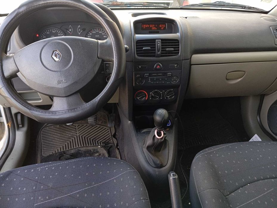 Renault Clio 1.2 16V 75CV