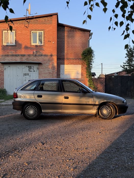 Opel Astra F 1996 р. 1,4 газ-бензин
