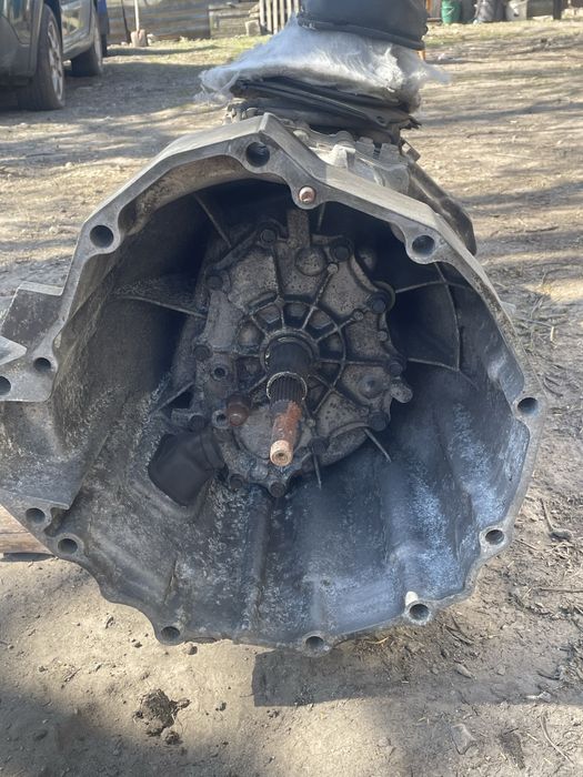 коробка Nissan Navara d40 с роздаткой
