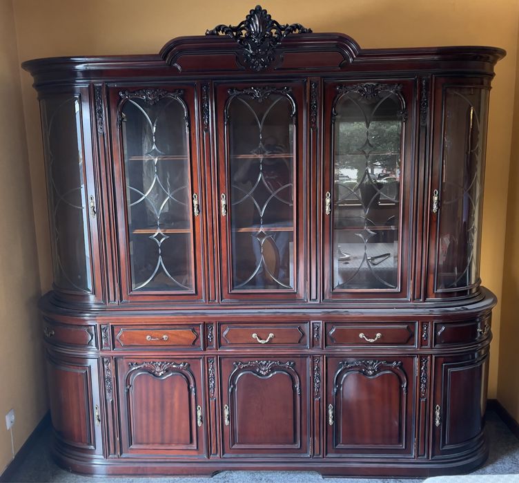 Móvel de Sala em madeira Maciça