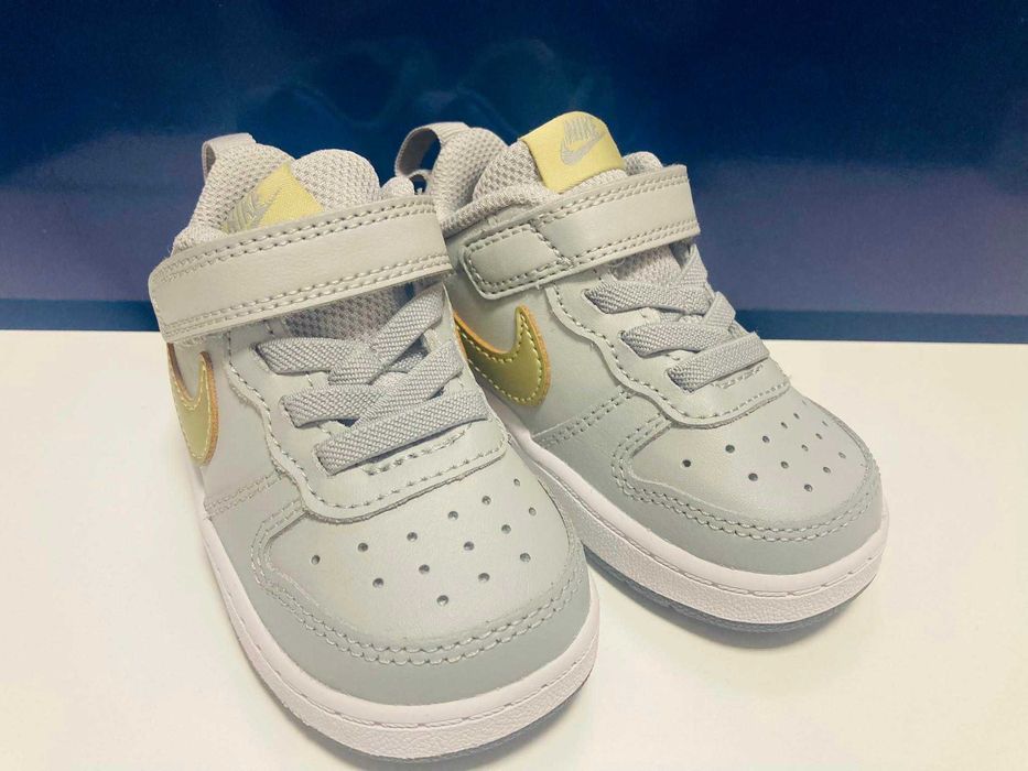 Nike Court Borough grey 22